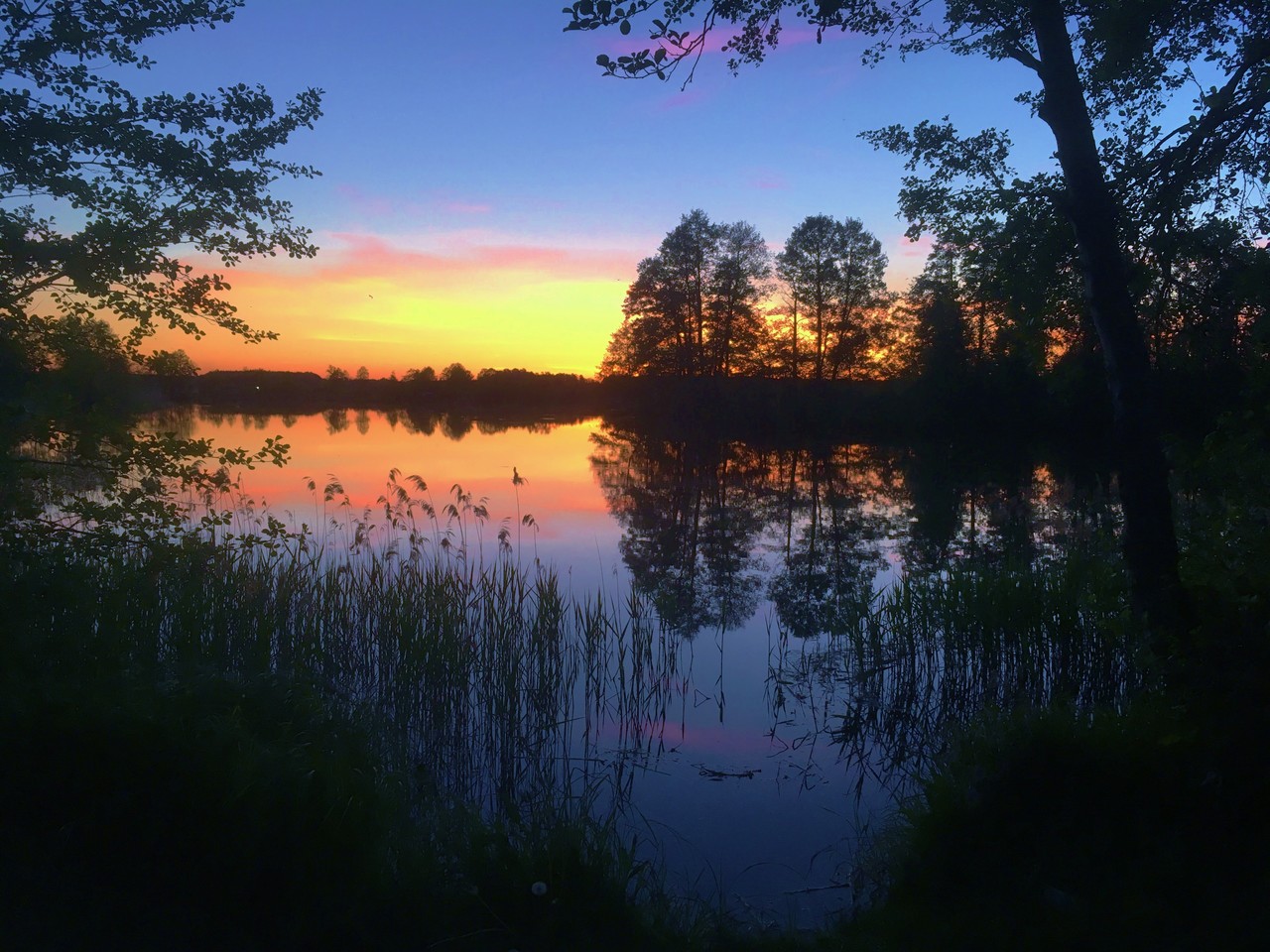 Sunset, lake Gościąż, Poland